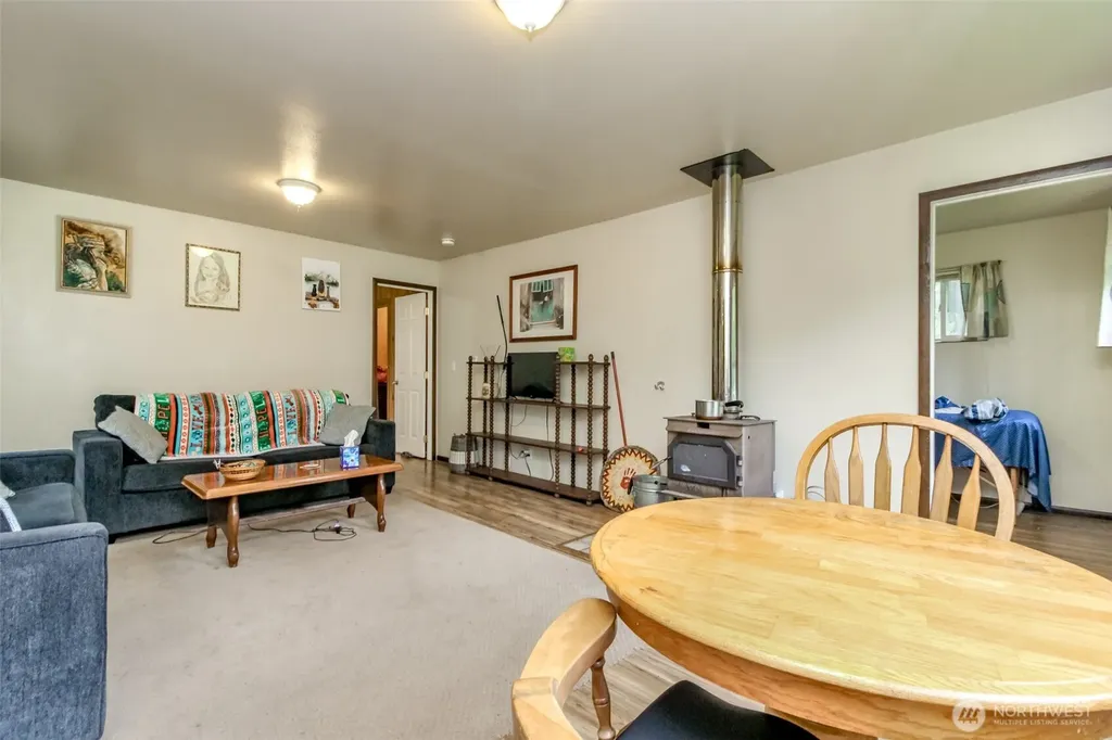 17103 NW Sunset Ridge Way NW Seabeck WA 98380