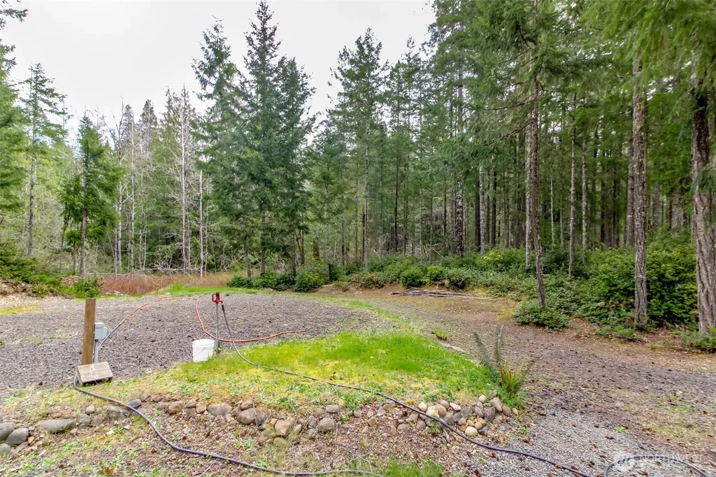 17103 NW Sunset Ridge Way NW Seabeck WA 98380