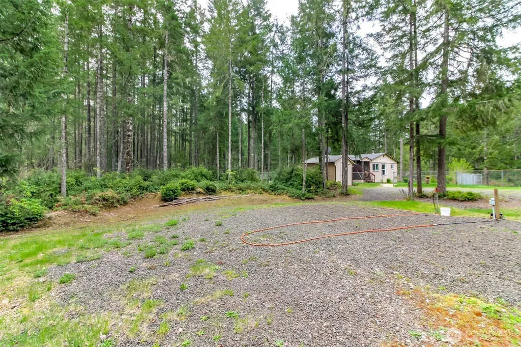 17103 NW Sunset Ridge Way NW Seabeck WA 98380