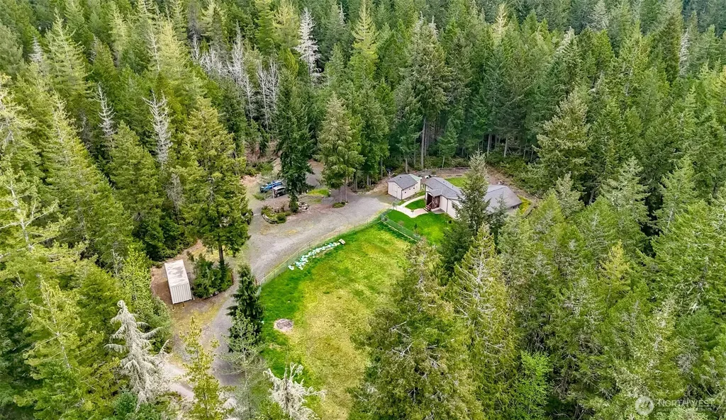 17103 NW Sunset Ridge Way NW Seabeck WA 98380