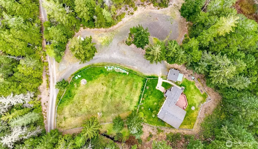 17103 NW Sunset Ridge Way NW Seabeck WA 98380