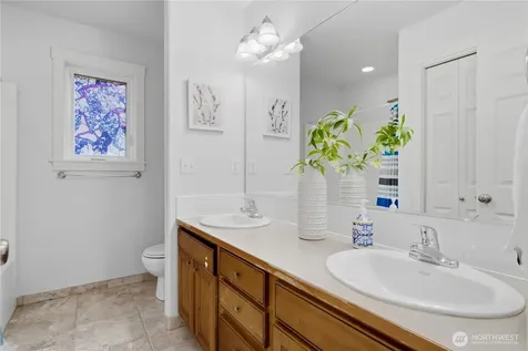 15410 Waynita Way NE Bothell WA 98011