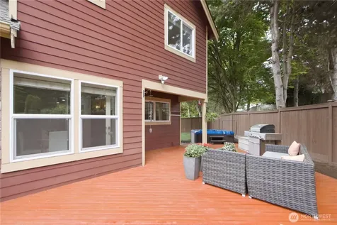 15410 Waynita Way NE Bothell WA 98011
