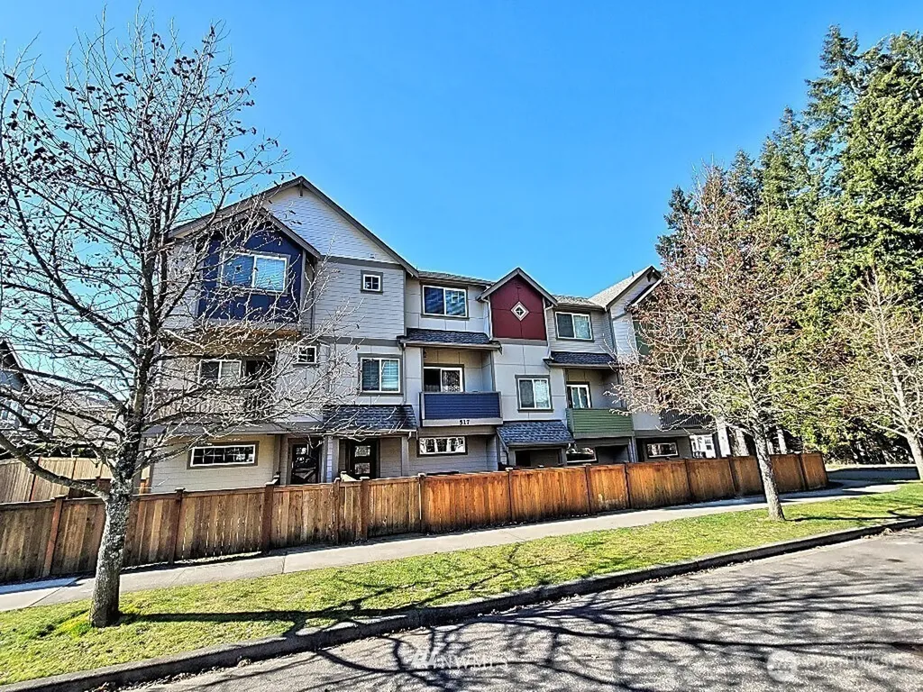 517 Oso Berry Street NW Olympia WA 98502