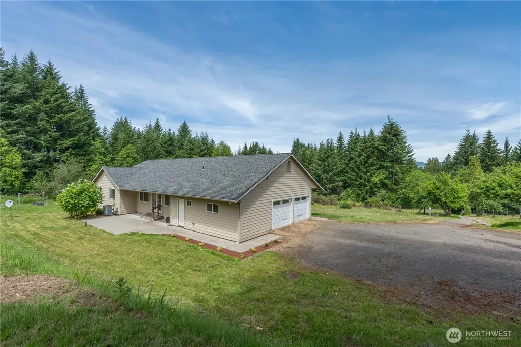 521 Bodine Road Kelso WA 98626
