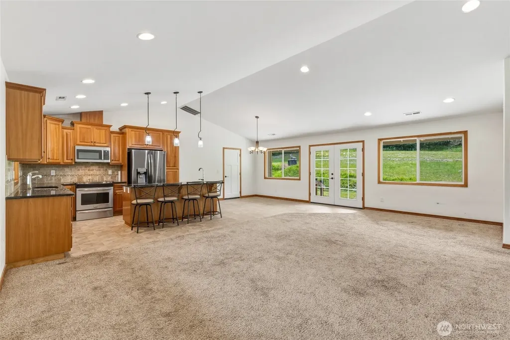 521 Bodine Road Kelso WA 98626