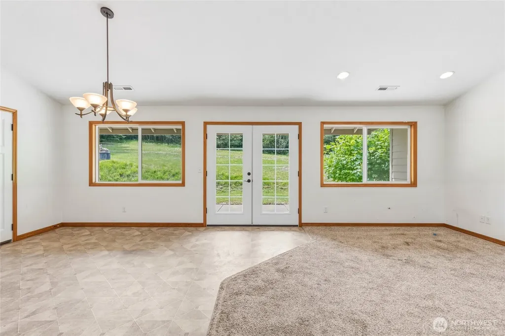 521 Bodine Road Kelso WA 98626