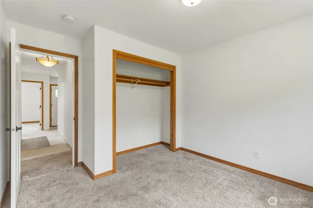 521 Bodine Road Kelso WA 98626