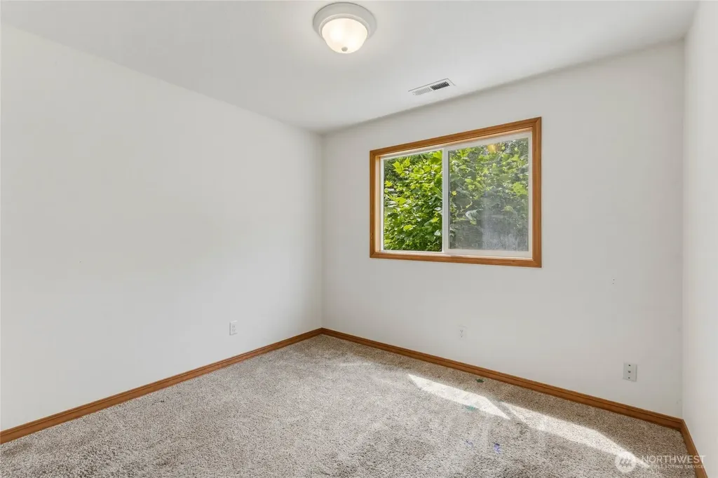 521 Bodine Road Kelso WA 98626