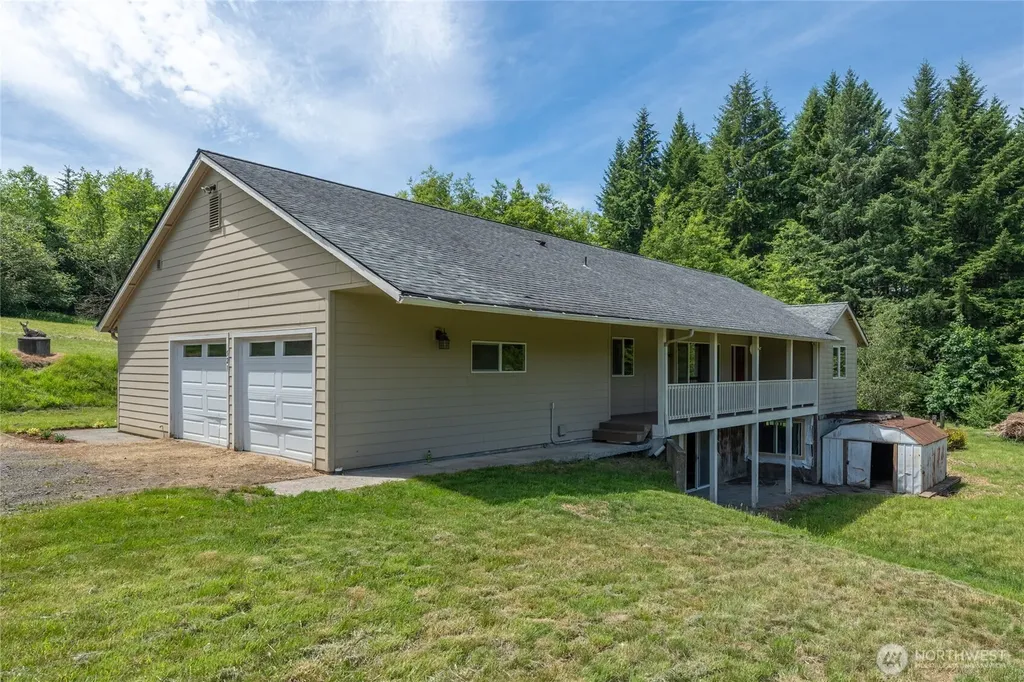 521 Bodine Road Kelso WA 98626