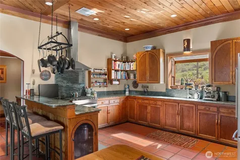 15 Prospect Road Winthrop WA 98862
