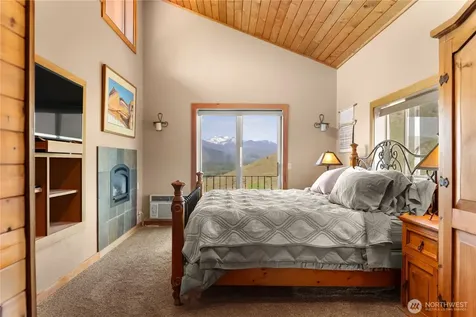 15 Prospect Road Winthrop WA 98862
