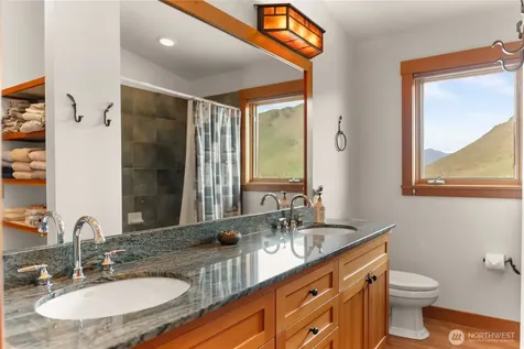 15 Prospect Road Winthrop WA 98862