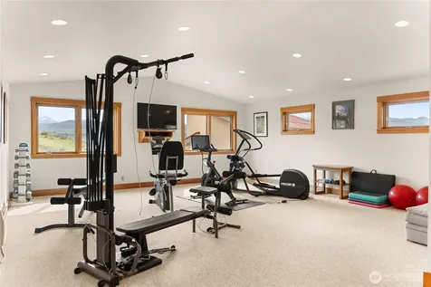 15 Prospect Road Winthrop WA 98862
