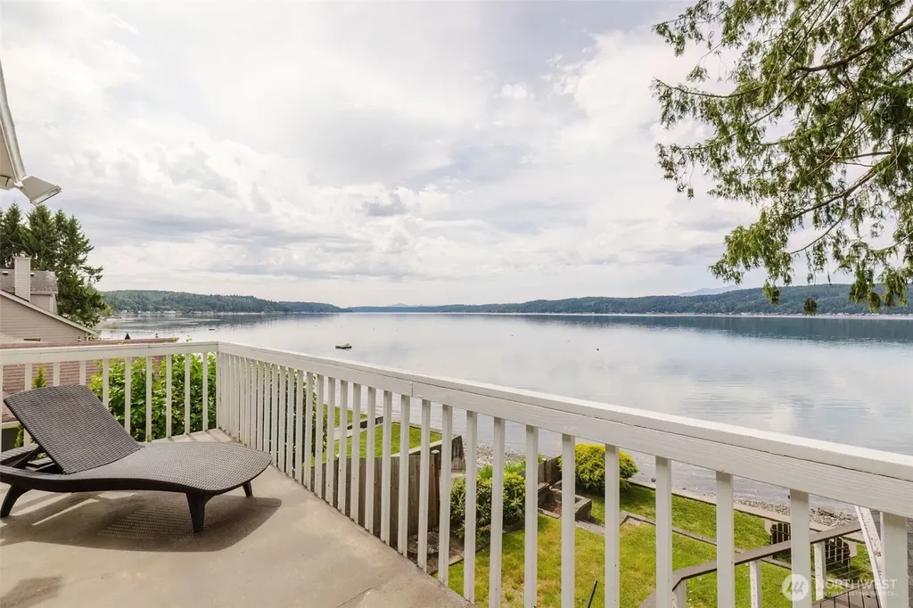 16301 E State Route 106 Belfair WA 98528