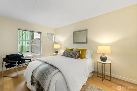 12345 Roosevelt Way NE Seattle WA 98125