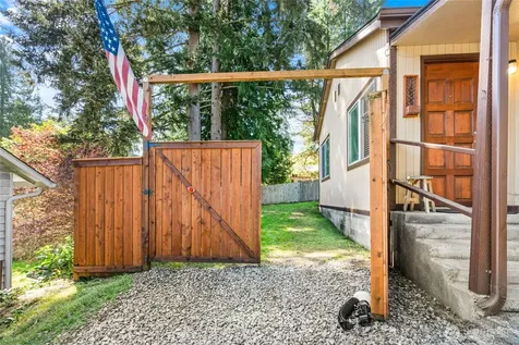 1633 NE Perkins Way Shoreline WA 98155
