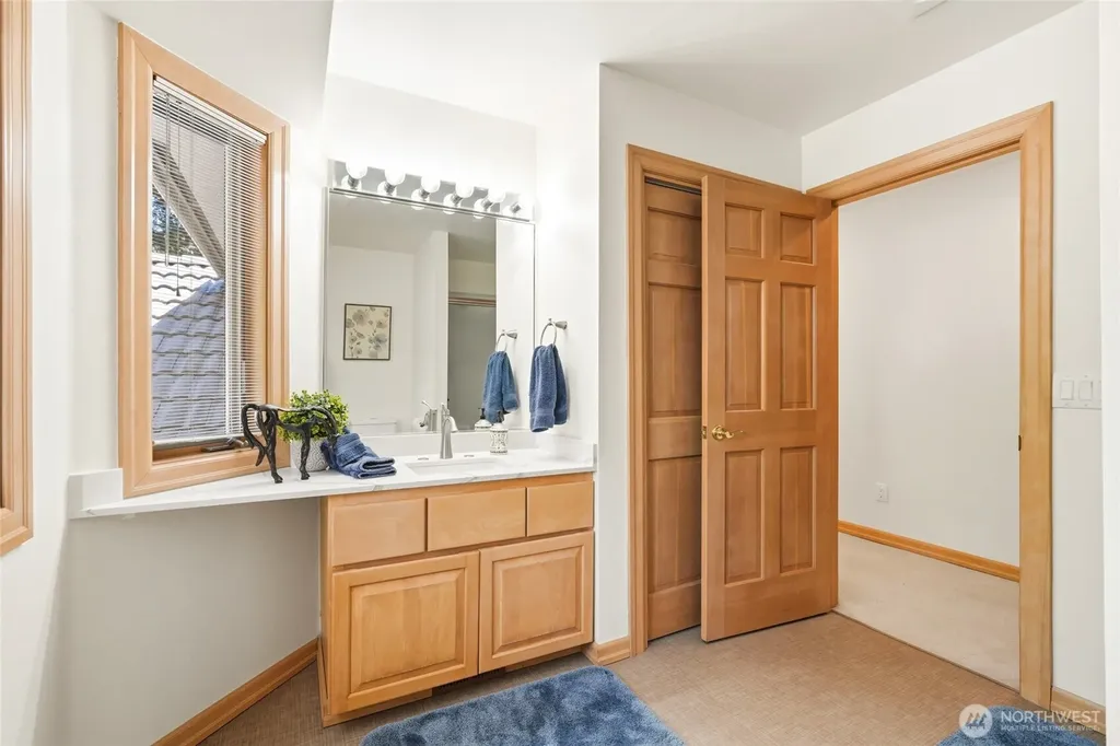 19119 SE 174th Street Renton WA 98058