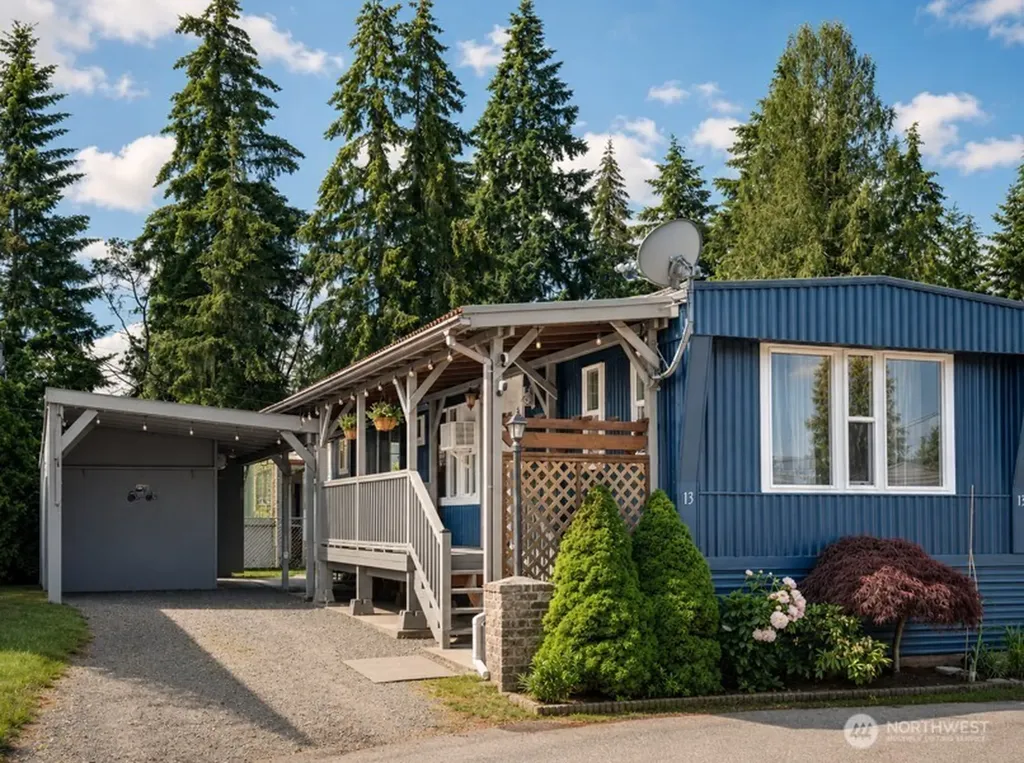 4024 NW Country Lane NW Bremerton WA 98312
