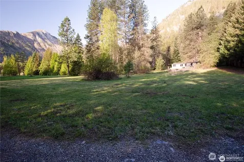 7660 Icicle Road Leavenworth WA 98826