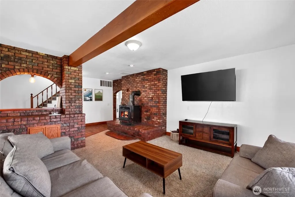 1507 Mason Street Sumner WA 98390