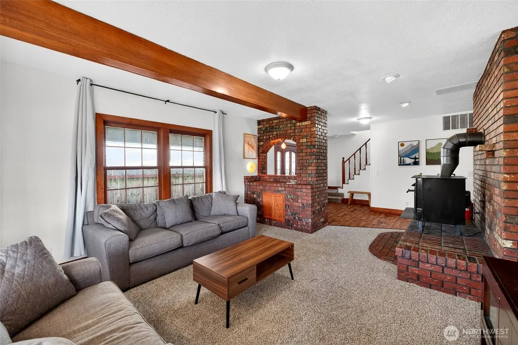 1507 Mason Street Sumner WA 98390