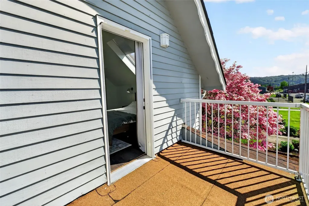 1507 Mason Street Sumner WA 98390