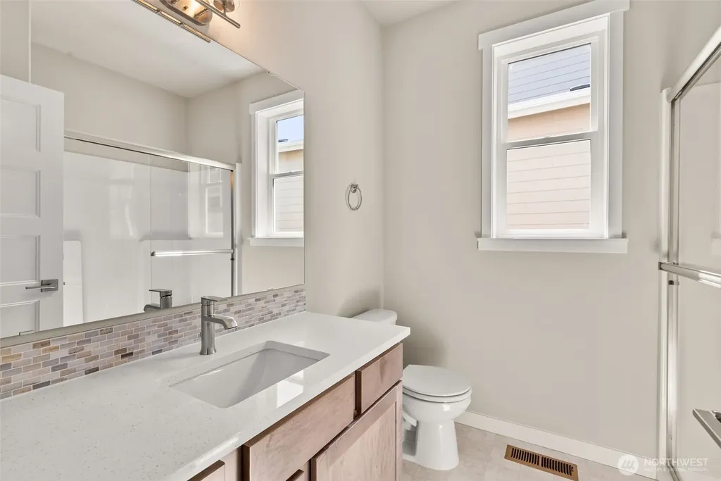 848 Bodie Street SE Lacey WA 98513