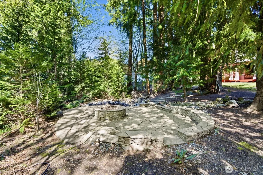 6265 160th Avenue SE Bellevue WA 98006
