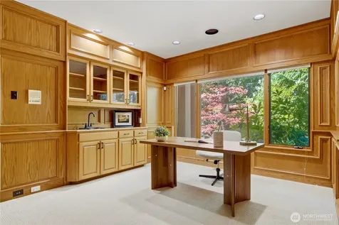 6265 160th Avenue SE Bellevue WA 98006