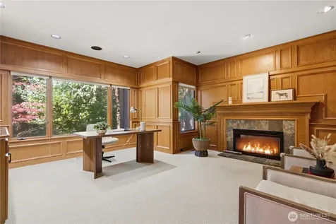 6265 160th Avenue SE Bellevue WA 98006