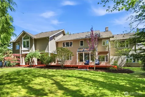 6265 160th Avenue SE Bellevue WA 98006