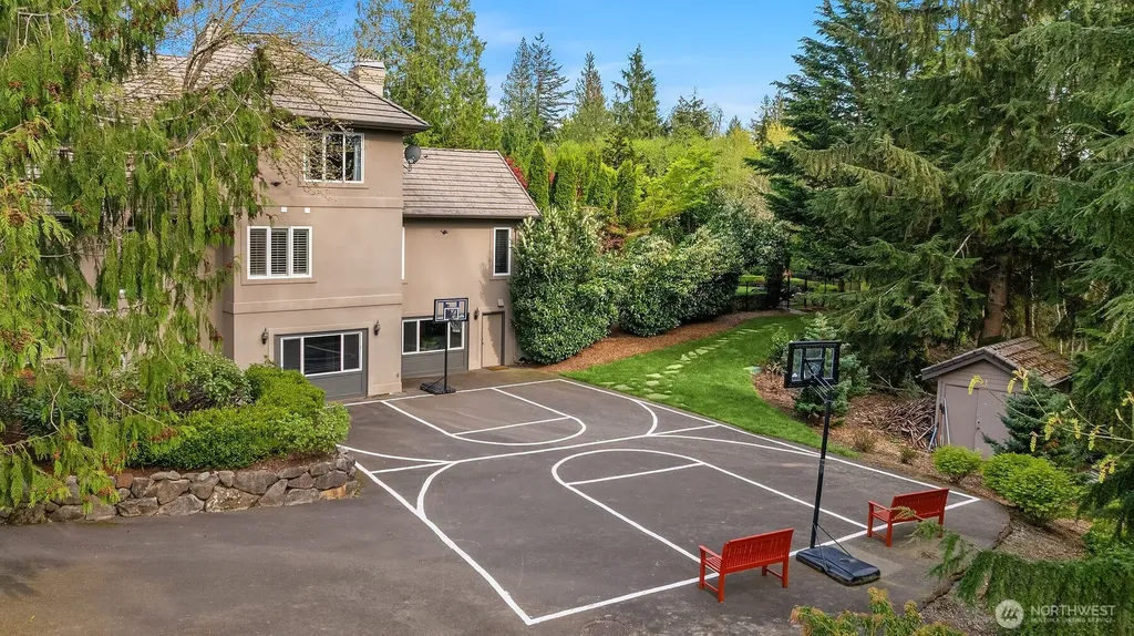 23233 257th Avenue SE Maple Valley WA 98038