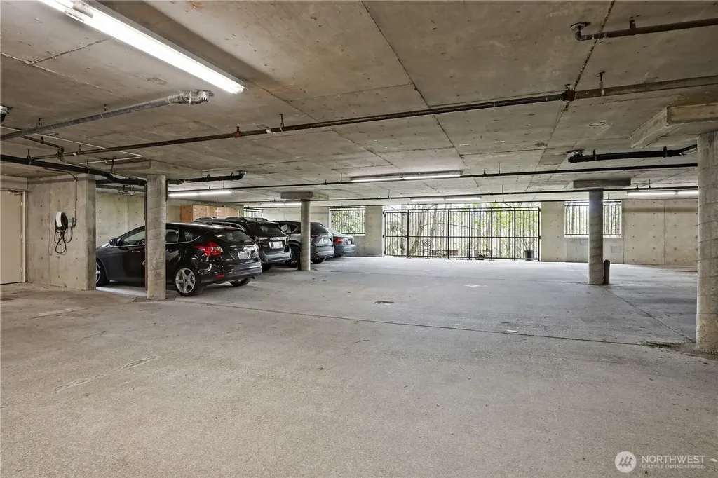 18210 73rd Avenue NE Kenmore WA 98028