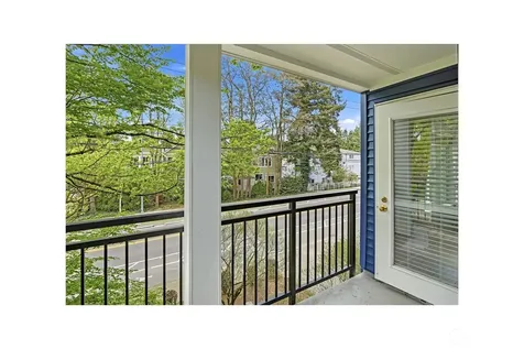 18210 73rd Avenue NE Kenmore WA 98028