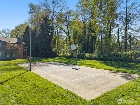 10813 NE 147th Lane Bothell WA 98011