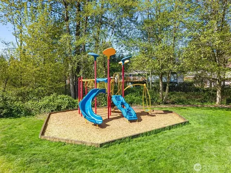 10813 NE 147th Lane Bothell WA 98011