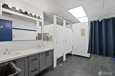 2143 N Northlake Way Seattle WA 98103