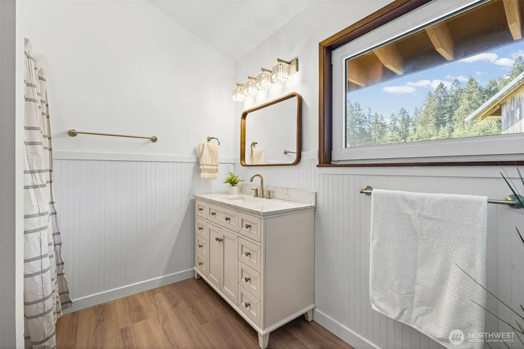 10601 87th Street Court Anderson Island WA 98303