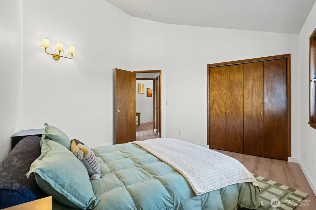 10601 87th Street Court Anderson Island WA 98303