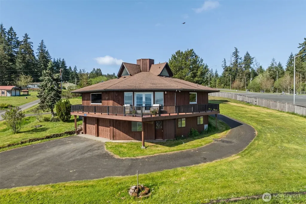 10601 87th Street Court Anderson Island WA 98303