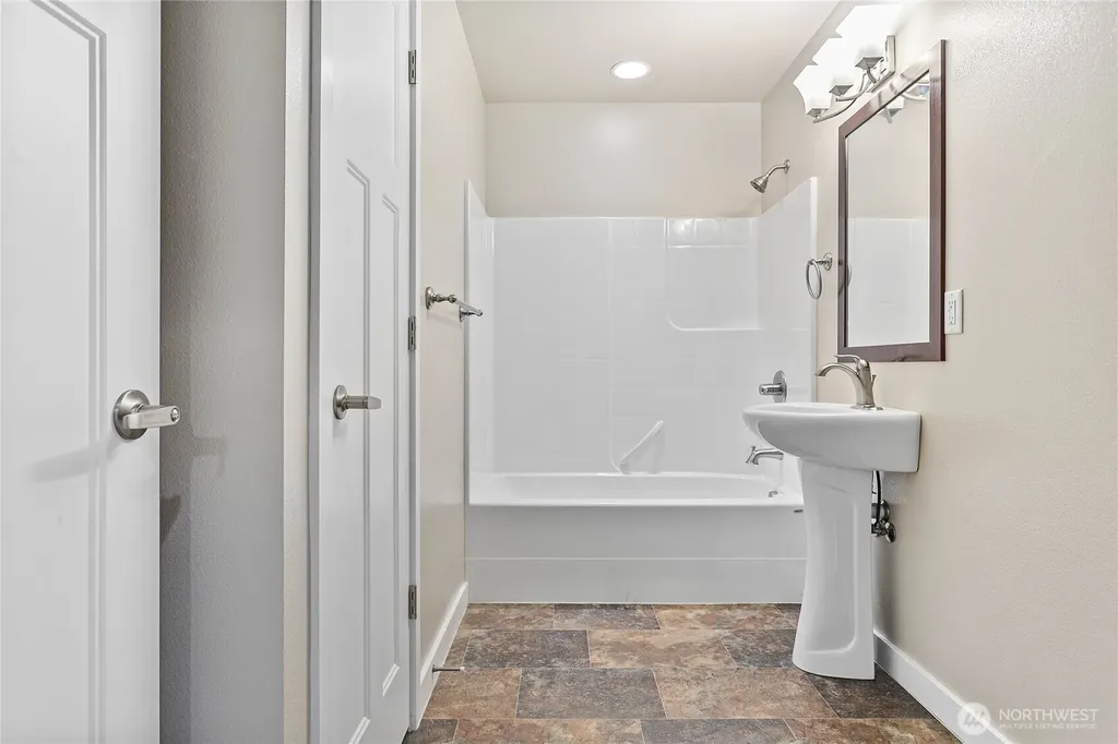 8780 Depot Road Lynden WA 98264