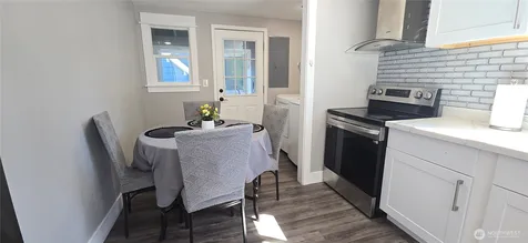 12053 70 Avenue S Seattle WA 98178