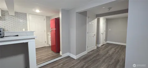 12053 70 Avenue S Seattle WA 98178
