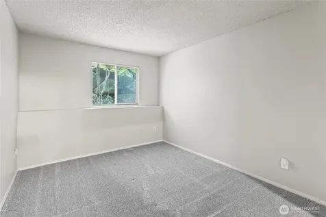 12423 NE 145th Place Kirkland WA 98034