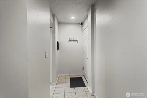 12423 NE 145th Place Kirkland WA 98034