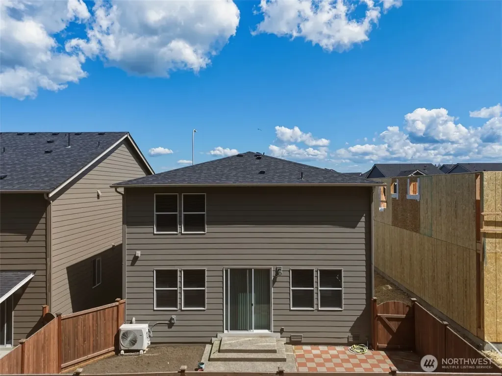 10730 188th Street E Puyallup WA 98374