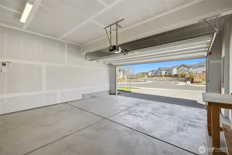 10730 188th Street E Puyallup WA 98374