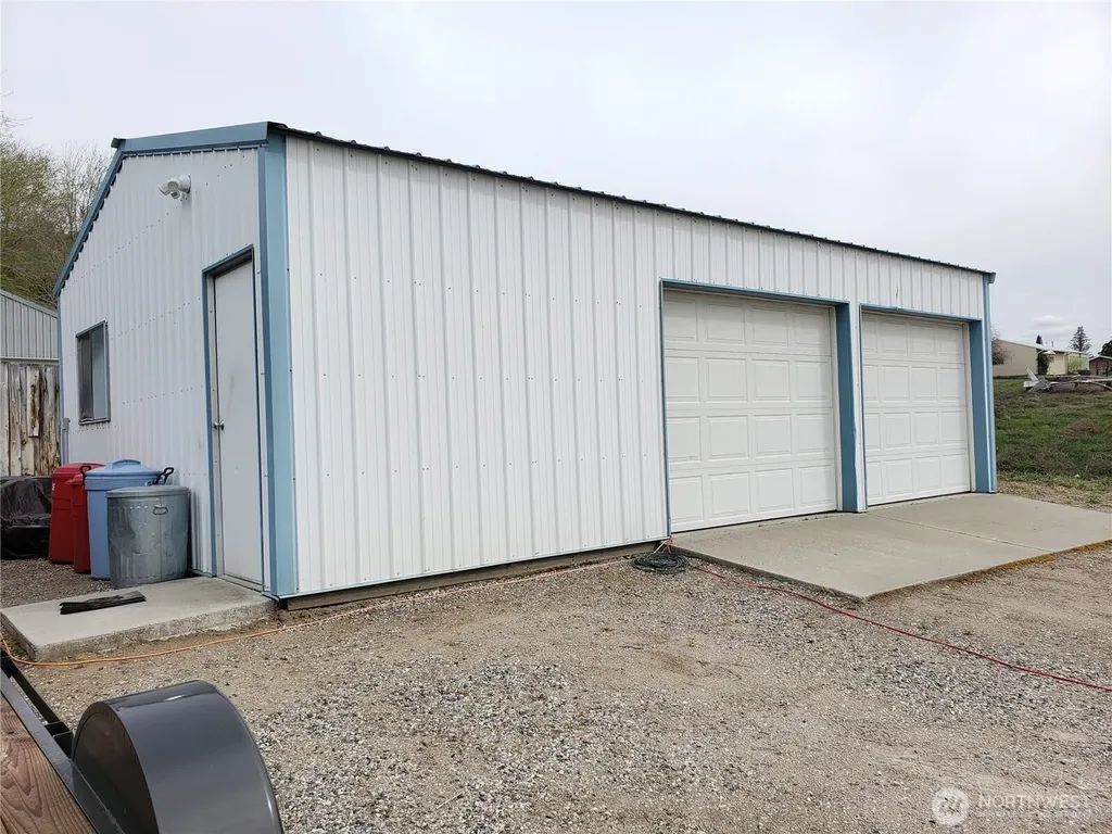 210 25th Street NE East Wenatchee WA 98802