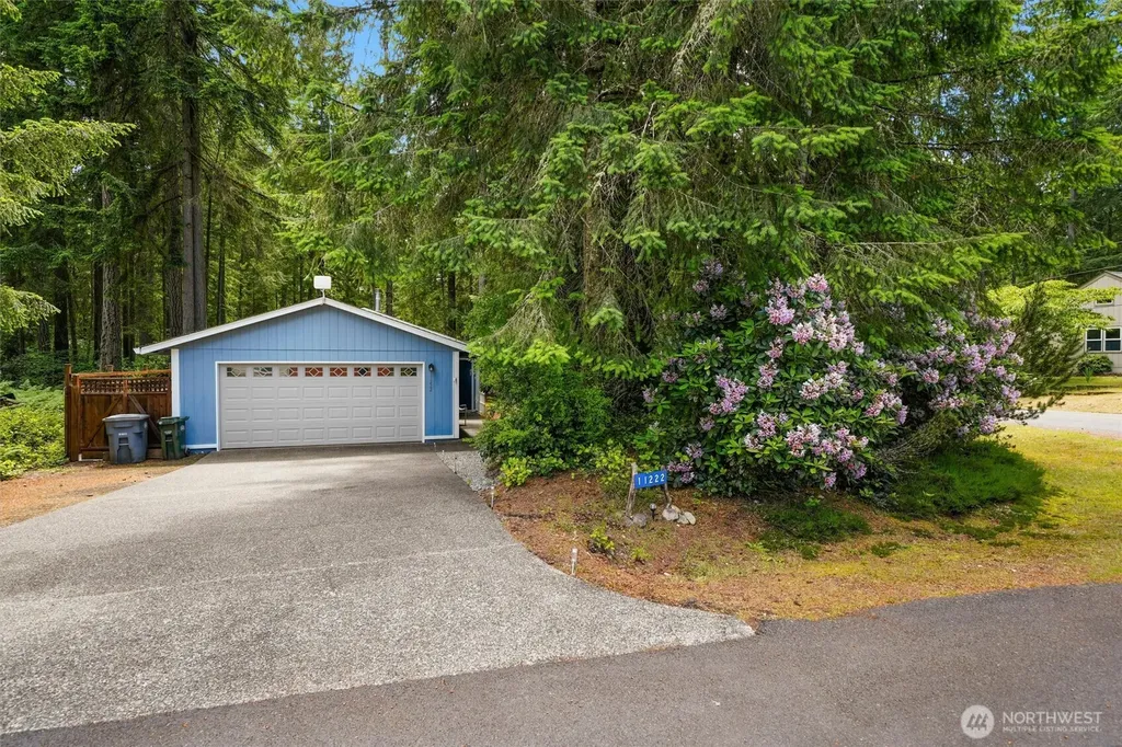 11222 Country Club Place Anderson Island WA 98303